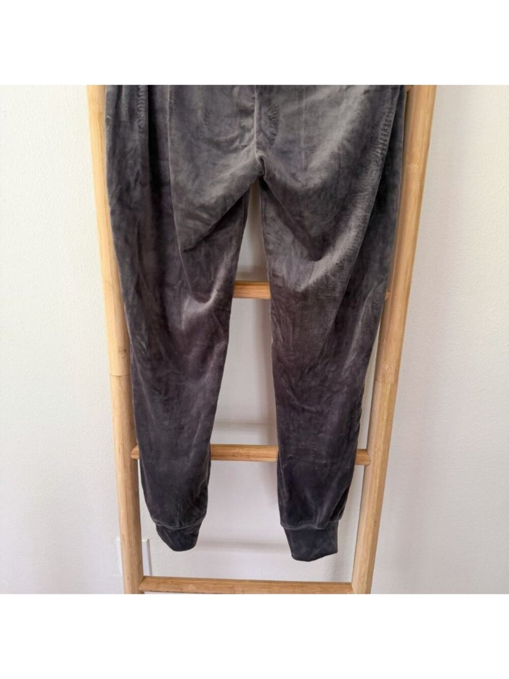 House of Harlow 1960 Velour Jogger Pants Gray Lounge Casual Size S - Picture 7 of 8